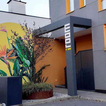 Iroom Lublino Esterno foto